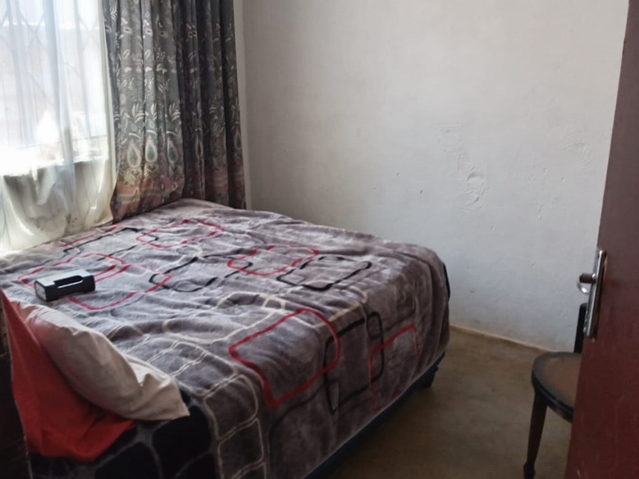 3 Bedroom Property for Sale in Roodekop Gauteng