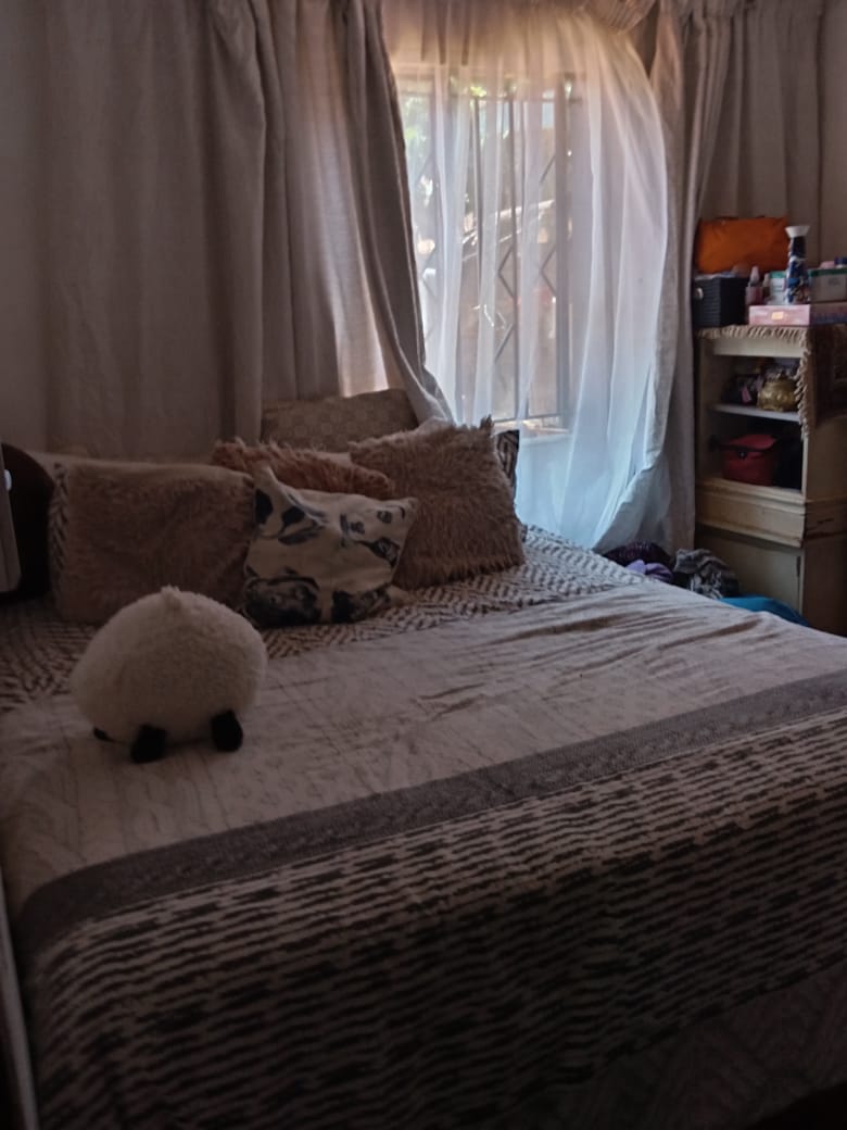 3 Bedroom Property for Sale in Roodekop Gauteng