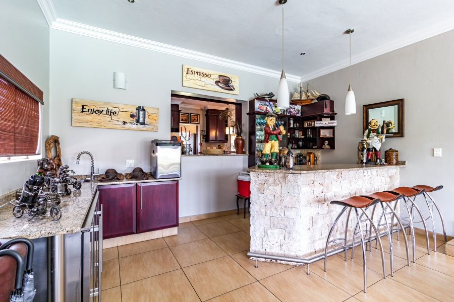 5 Bedroom Property for Sale in Sable Hills Gauteng