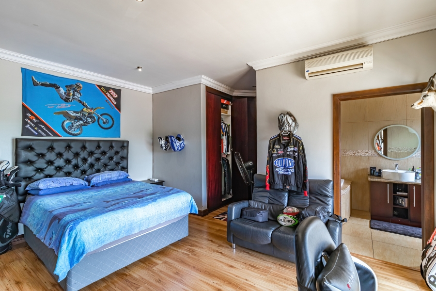 5 Bedroom Property for Sale in Sable Hills Gauteng