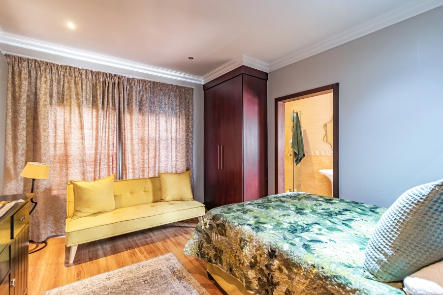 5 Bedroom Property for Sale in Sable Hills Gauteng