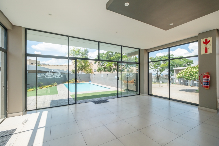 2 Bedroom Property for Sale in North Riding Gauteng