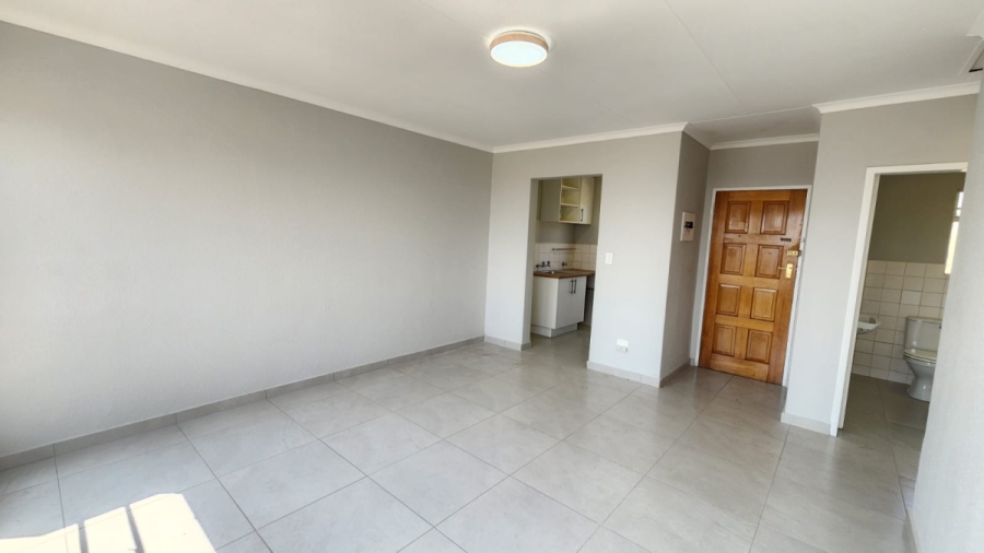 2 Bedroom Property for Sale in Edenvale Central Gauteng