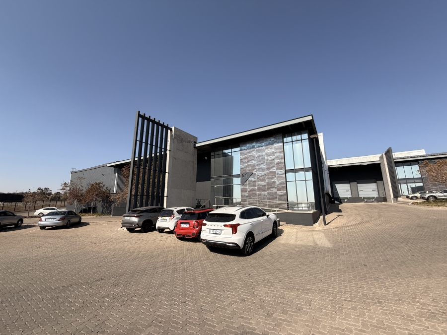 To Let commercial Property for Rent in Louwlardia Gauteng