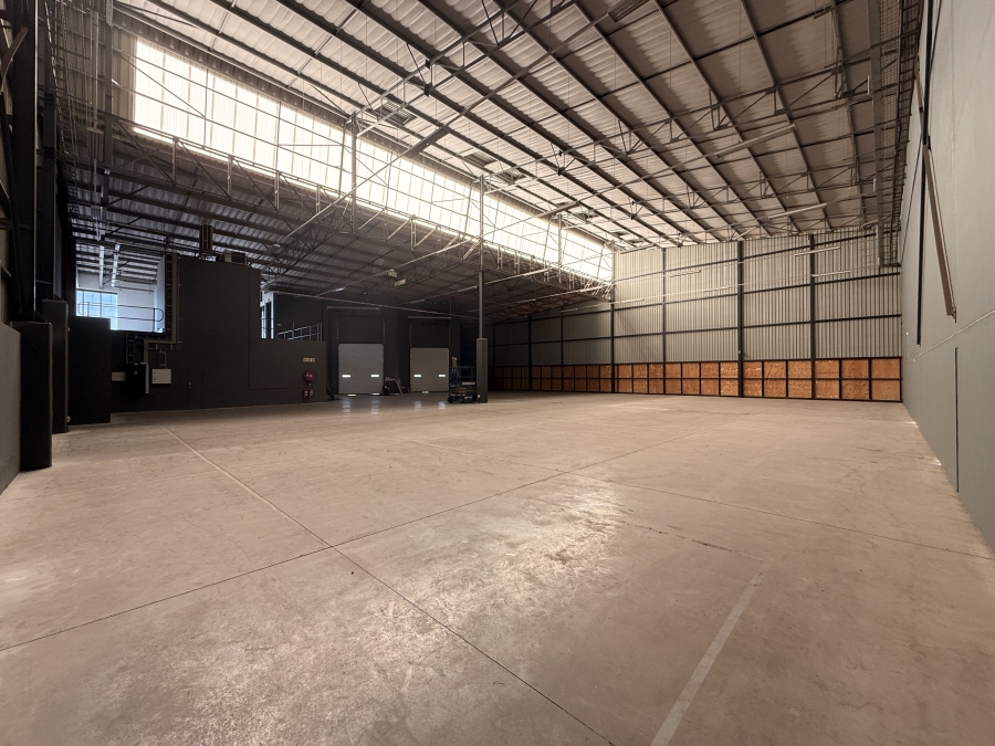 To Let commercial Property for Rent in Louwlardia Gauteng