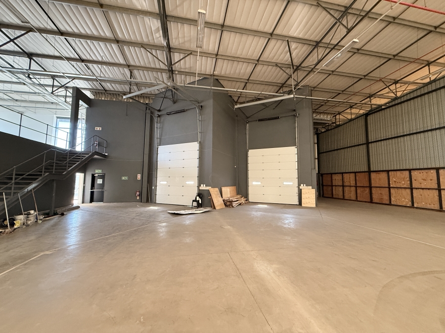 To Let commercial Property for Rent in Louwlardia Gauteng