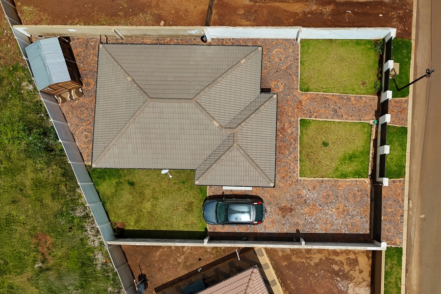 3 Bedroom Property for Sale in Mohlakeng Gauteng