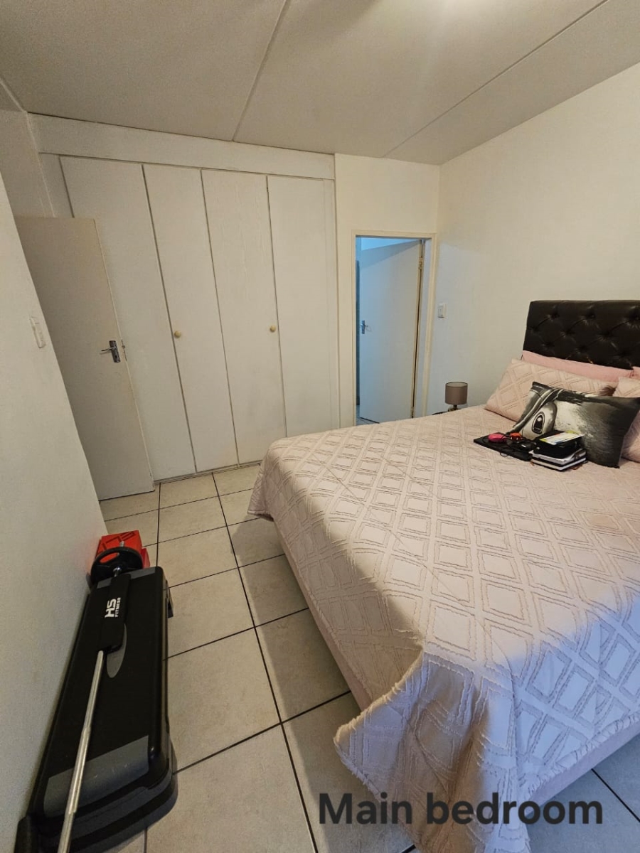 To Let 3 Bedroom Property for Rent in Erand Gardens Gauteng