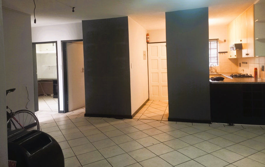 2 Bedroom Property for Sale in Eco Park Gauteng