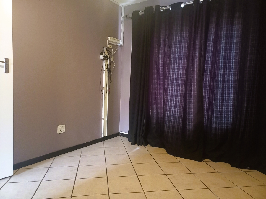 2 Bedroom Property for Sale in Eco Park Gauteng