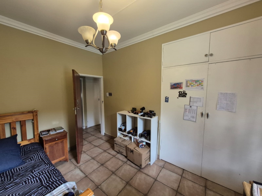 To Let 3 Bedroom Property for Rent in Faerie Glen Gauteng