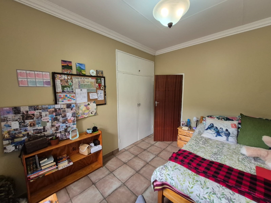 To Let 3 Bedroom Property for Rent in Faerie Glen Gauteng