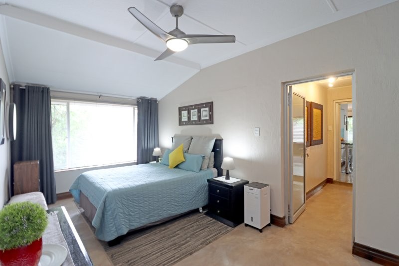 4 Bedroom Property for Sale in Robindale Gauteng