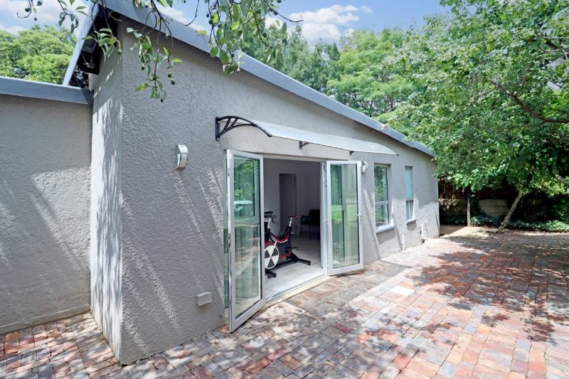 4 Bedroom Property for Sale in Robindale Gauteng