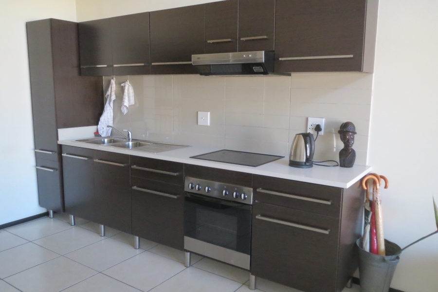 To Let 2 Bedroom Property for Rent in Greenstone Hill Gauteng
