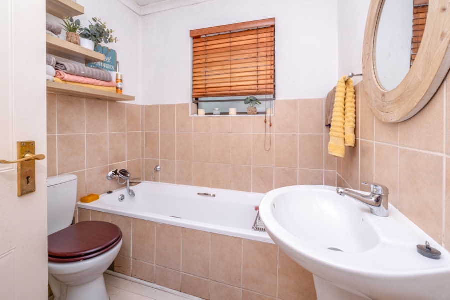 To Let 3 Bedroom Property for Rent in Sunninghill Gauteng