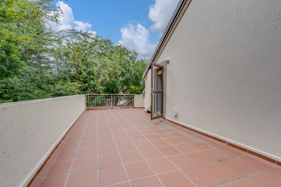 To Let 3 Bedroom Property for Rent in Sunninghill Gauteng