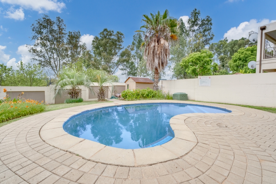 To Let 3 Bedroom Property for Rent in Sunninghill Gauteng