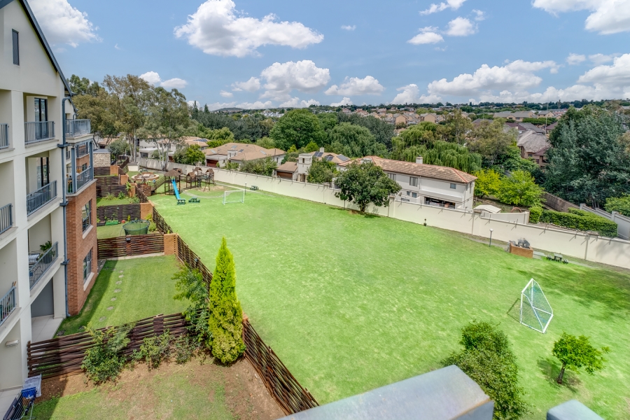 To Let 2 Bedroom Property for Rent in Barbeque Downs Gauteng