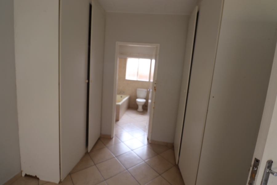 To Let 3 Bedroom Property for Rent in Terenure Gauteng