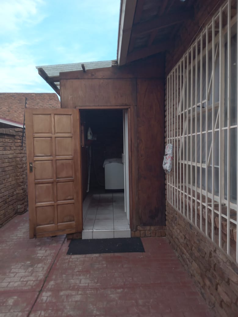 2 Bedroom Property for Sale in Edelweiss Gauteng
