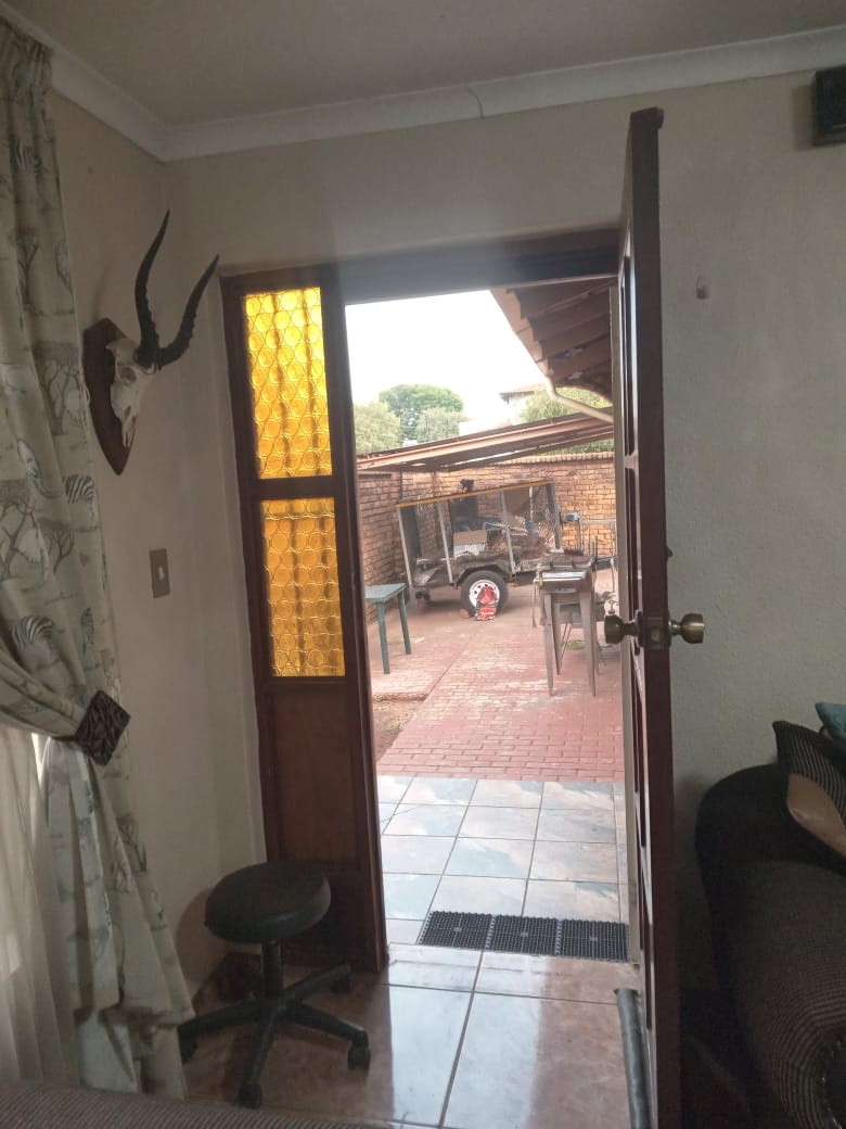 2 Bedroom Property for Sale in Edelweiss Gauteng