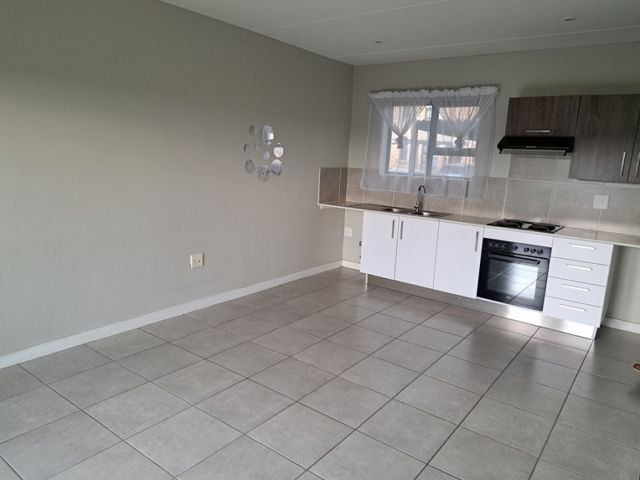 To Let 2 Bedroom Property for Rent in Albertsdal Gauteng