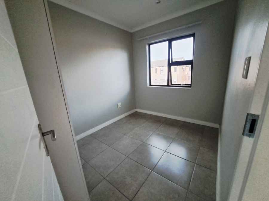 To Let 2 Bedroom Property for Rent in Albertsdal Gauteng