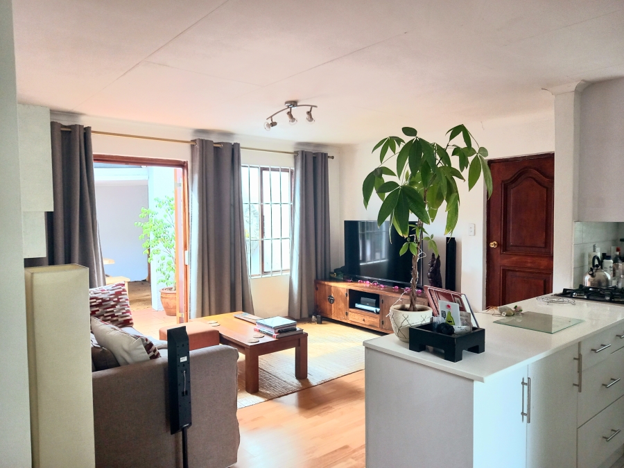 To Let 2 Bedroom Property for Rent in Randpark Gauteng