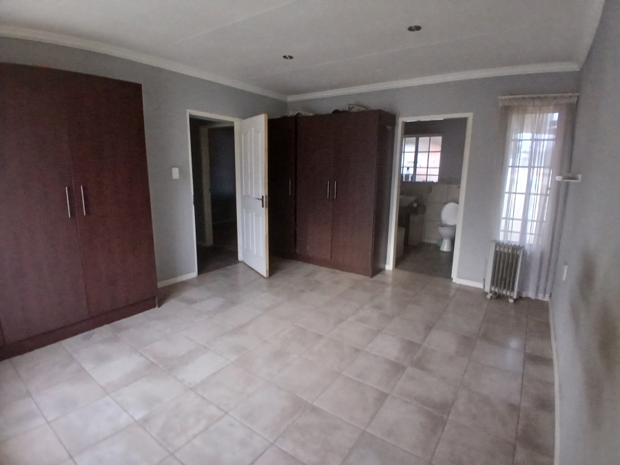 3 Bedroom Property for Sale in Primrose Hill Gauteng