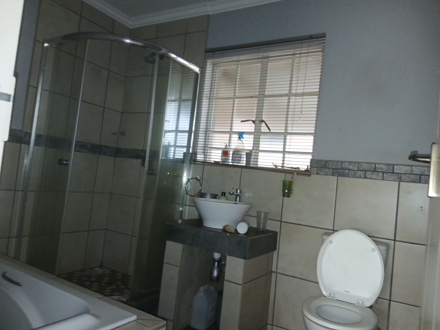 3 Bedroom Property for Sale in Primrose Hill Gauteng