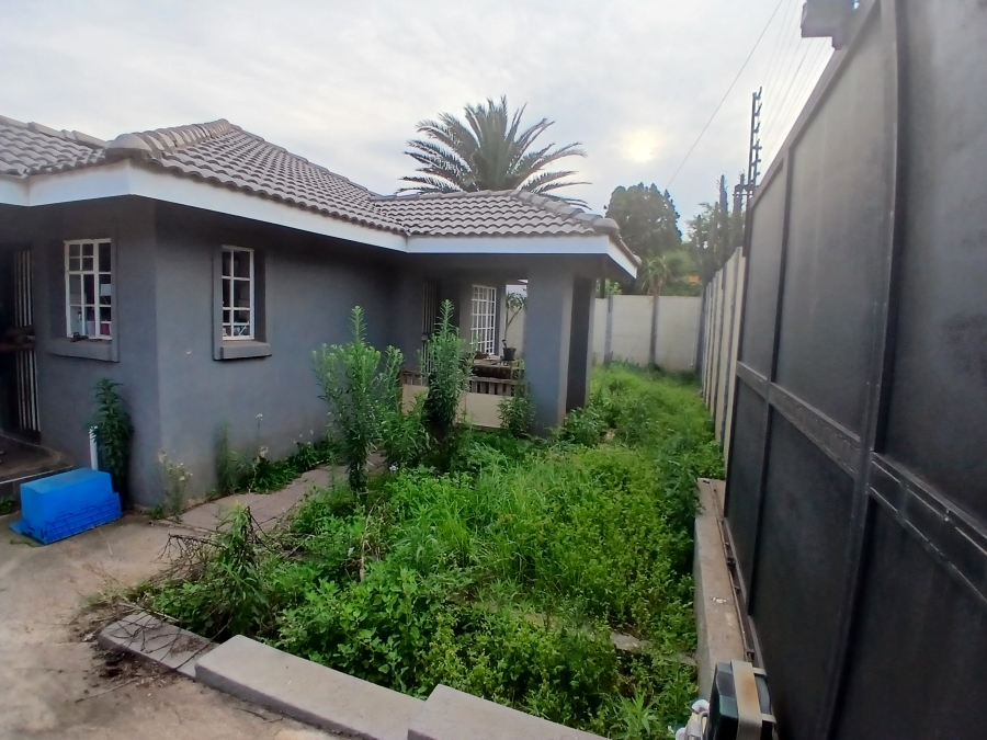 3 Bedroom Property for Sale in Primrose Hill Gauteng