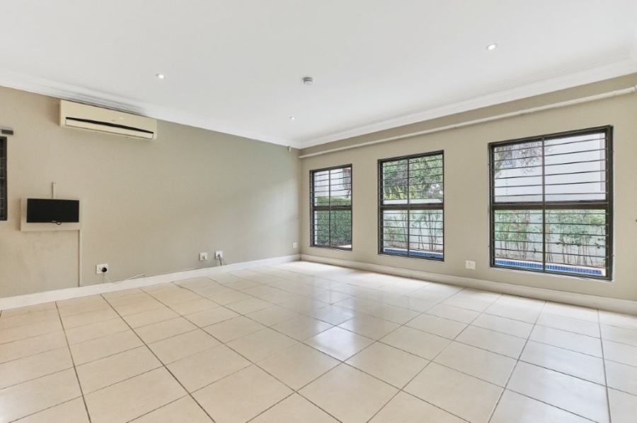 To Let 4 Bedroom Property for Rent in Sunset Acres Gauteng