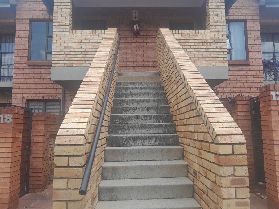 To Let 2 Bedroom Property for Rent in Meyersdal Gauteng