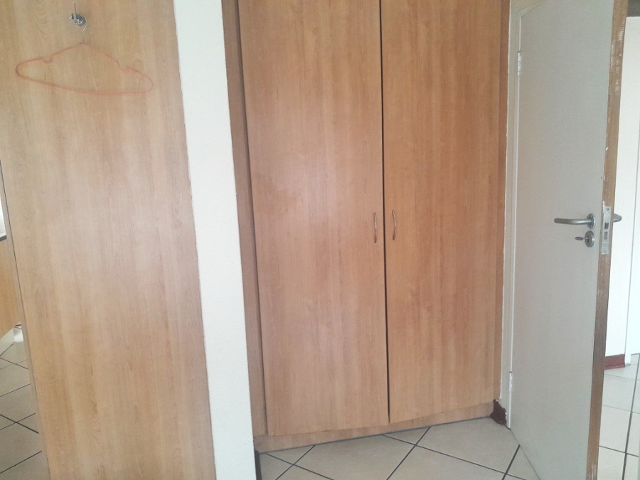 To Let 2 Bedroom Property for Rent in Meyersdal Gauteng