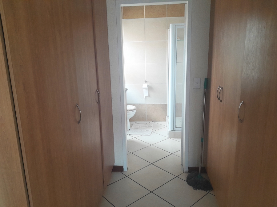 To Let 2 Bedroom Property for Rent in Meyersdal Gauteng