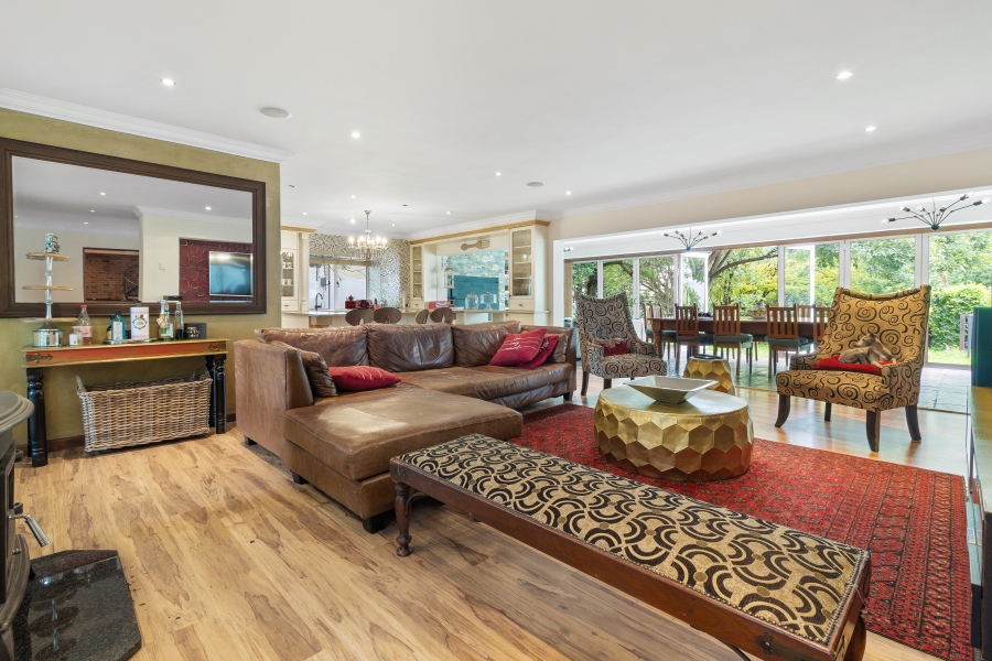 5 Bedroom Property for Sale in Bryanston Gauteng