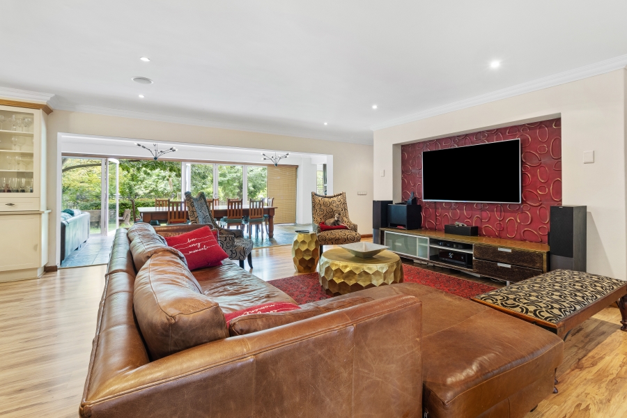 5 Bedroom Property for Sale in Bryanston Gauteng