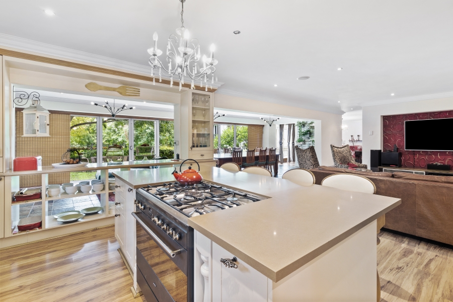 5 Bedroom Property for Sale in Bryanston Gauteng