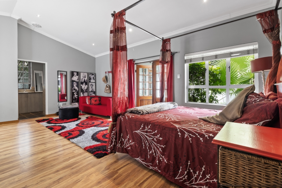 5 Bedroom Property for Sale in Bryanston Gauteng