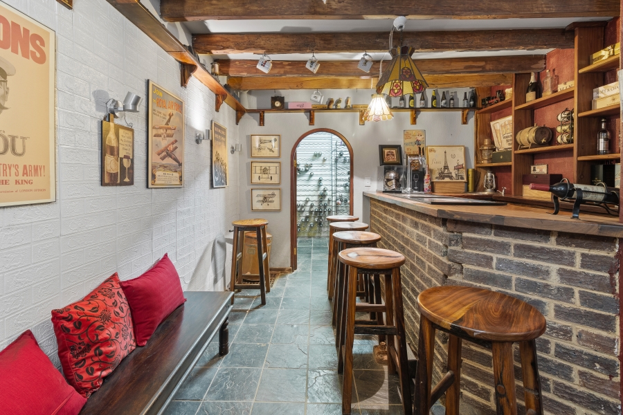 5 Bedroom Property for Sale in Bryanston Gauteng