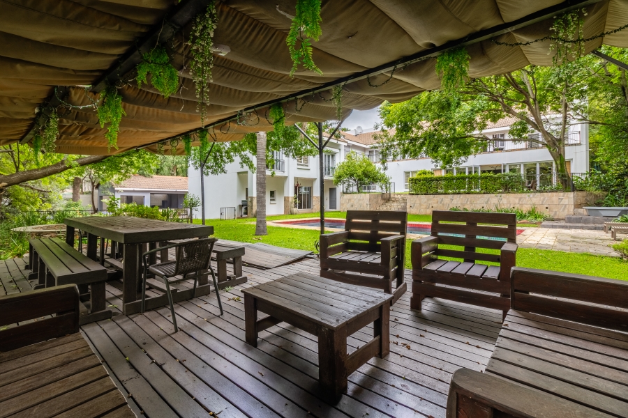 5 Bedroom Property for Sale in Bryanston Gauteng