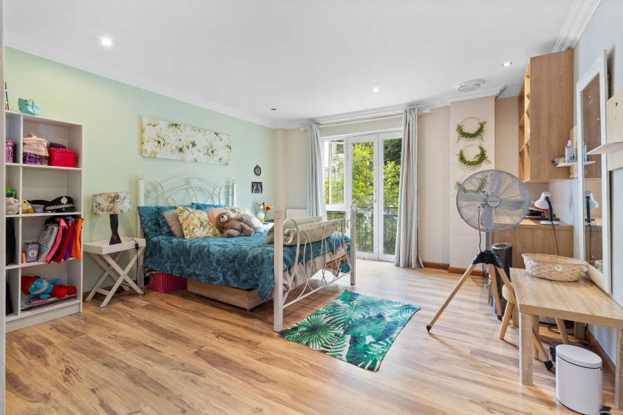 5 Bedroom Property for Sale in Bryanston Gauteng