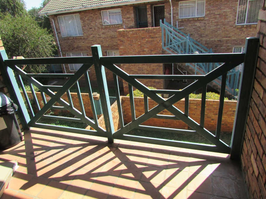 2 Bedroom Property for Sale in Westonaria Gauteng