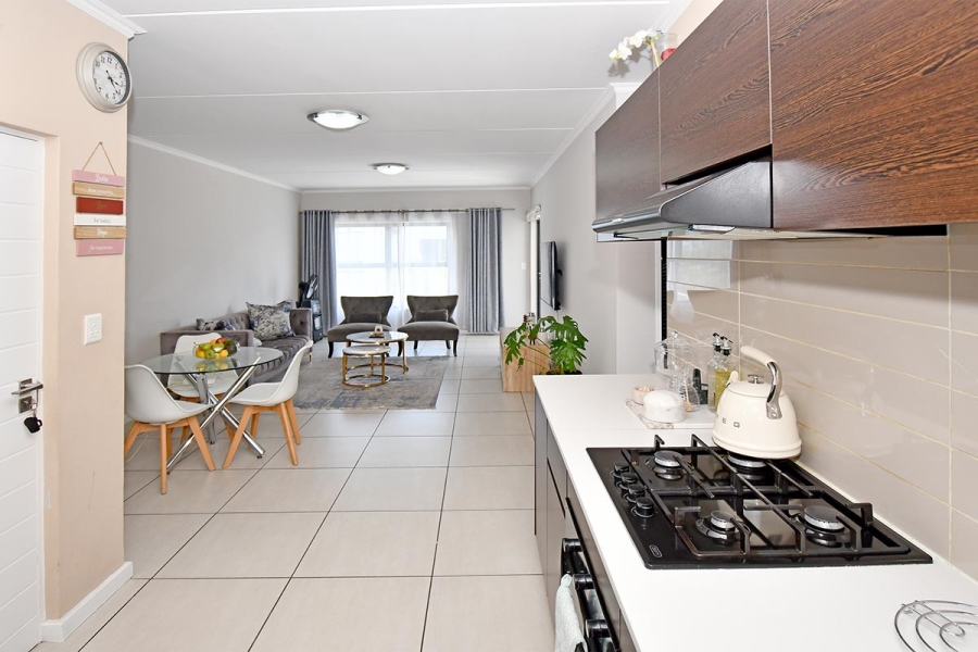 2 Bedroom Property for Sale in Greenstone Hill Gauteng