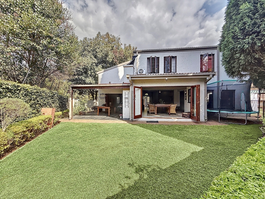 5 Bedroom Property for Sale in Menlo Park Gauteng