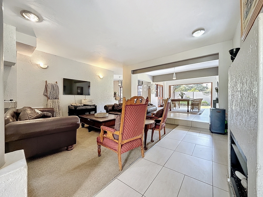 5 Bedroom Property for Sale in Menlo Park Gauteng