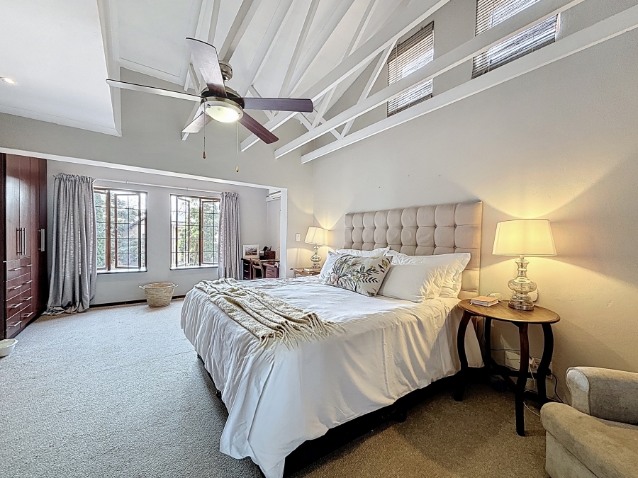 5 Bedroom Property for Sale in Menlo Park Gauteng