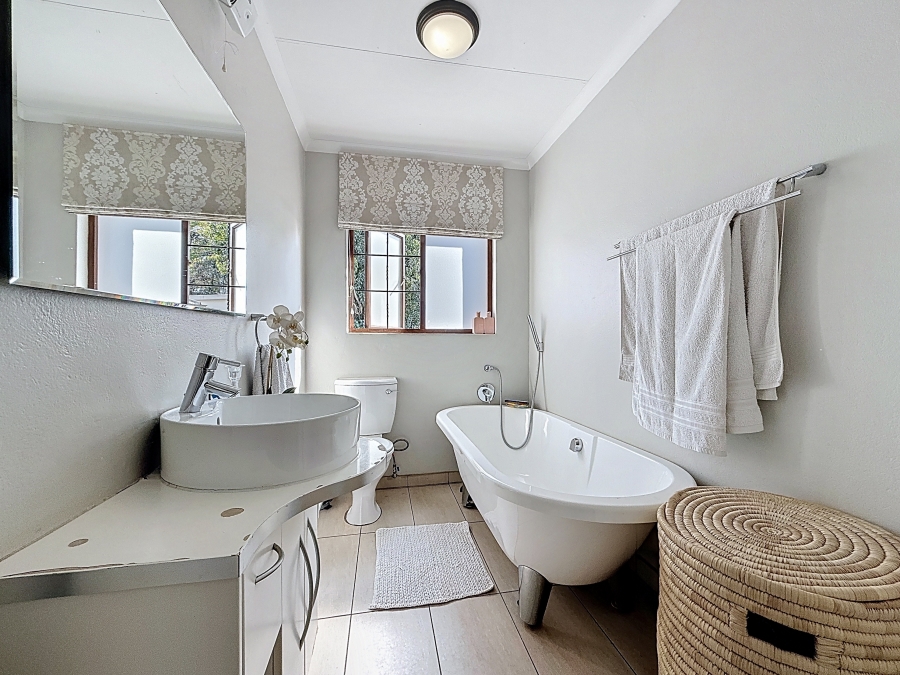 5 Bedroom Property for Sale in Menlo Park Gauteng