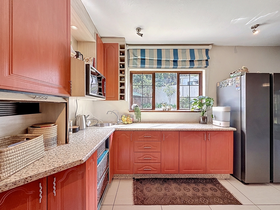 5 Bedroom Property for Sale in Menlo Park Gauteng